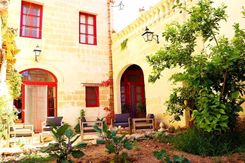Gozo: Traditional and Local Breakfast in a Historic building - The Morning Feast: What You Can Expect