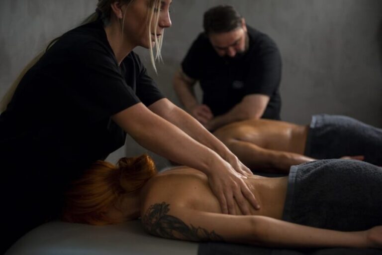 Granada: 50 minute Couples Massage - Detailed Breakdown of the Experience