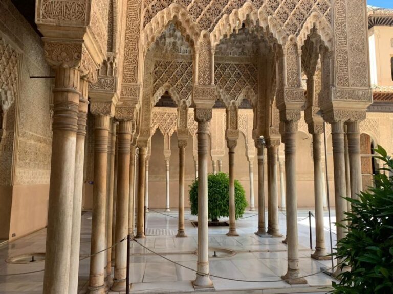 Granada: Alhambra Complex Guided Tour with Ticket - Who Would Love This Tour?