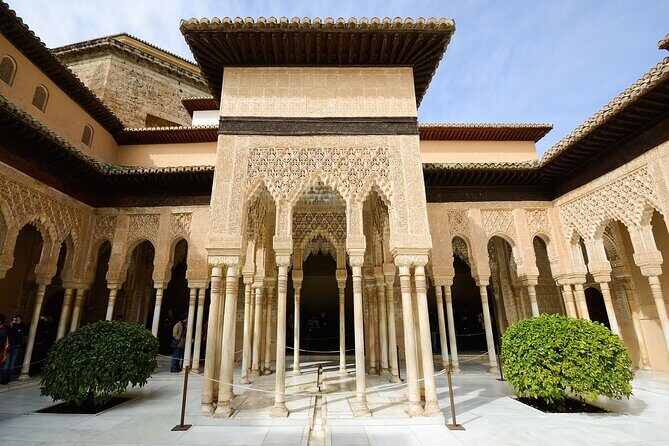 Granada: Alhambra Guided Tour including Nasrid Palaces - FAQs
