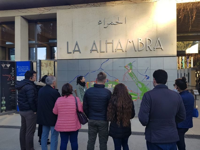 Granada: Alhambra Palace Guided Tour - Breaking Down the Itinerary: What You’ll See and Experience