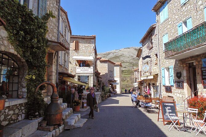 Grasse, Gourdon, Tourrettes sur Loup, Saint Paul de Vence - The Heights of Gourdon