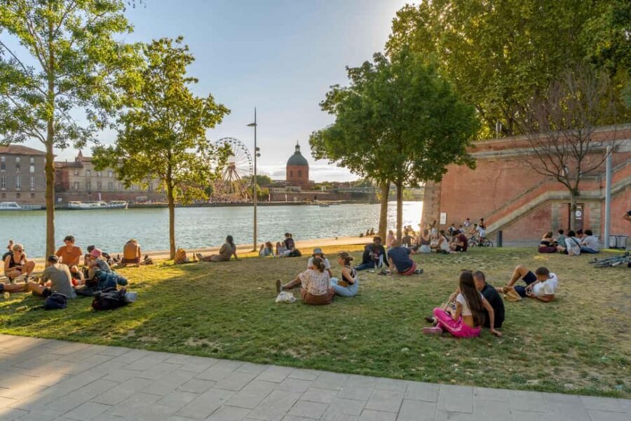 Great Monuments of Toulouse - English walking tour - What Makes This Tour Stand Out?