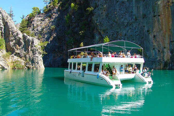 Guided 6 Hours Tour in Green Canyon at Manavgat - Lunch at a Scenic Restaurant