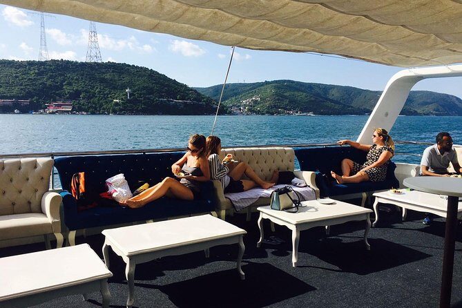 Guided Bosphorus & Black Sea Cruise  4 Stops from Istanbul - Who Would Love This Tour?
