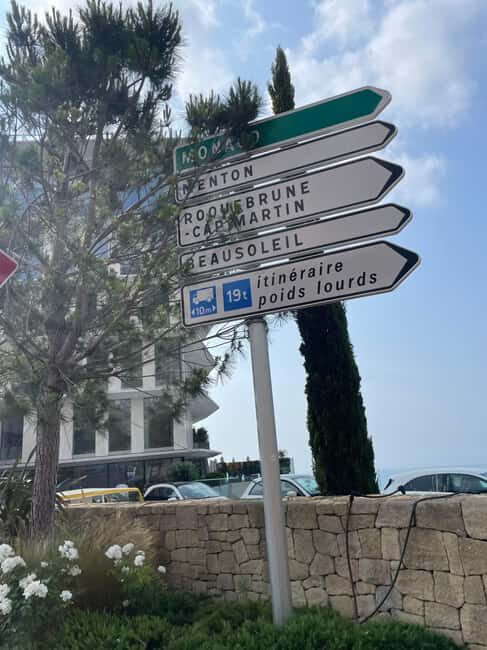 Guided Ferrari Tour: Monaco & Èze from Villefranche sur mer - What’s Included and What to Keep in Mind