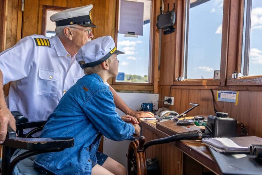 Guided Harbor Cruise: Aarhus Harbor Cruise - The Itinerary in Detail: What to Expect