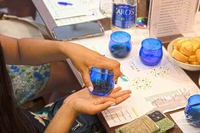 Guided Tasting of 3 Extra Virgin Olive Oils at Douloufakis Winery - The Sum Up