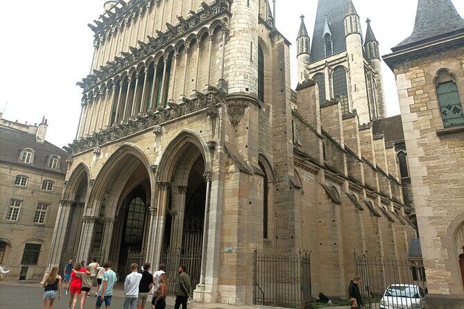 Guided tour of Dijon with your private professional guide! - Authentic Insights from Past Participants