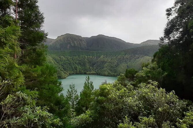 Guided Visit to the Crater and Volcano of Lagoa das Sete Cidades - The Sum Up