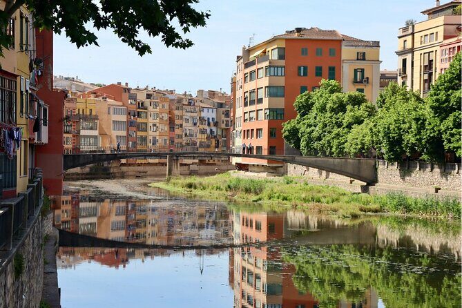 Guided Walking Tour in Girona - Detailed Breakdown of the Itinerary