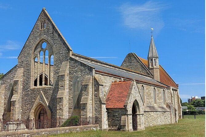Guided Walking Tour of Portsmouth - Accessibility and Practicalities