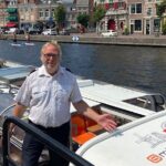 Haarlem: 50 minutes Boat Cruise - Authenticity and Passenger Experience