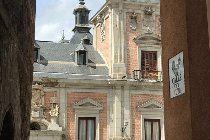 Half-Day Private Tour in Madrid with Art Historian Guide - FAQ