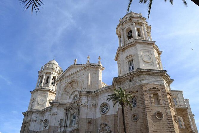 Half-Day Private Tour of Cadiz with pick up and drop off - The Experience in Practice