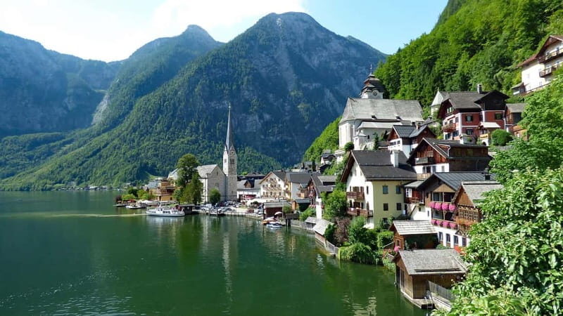 Hallstatt, Salt mine, Funicular, sky walk Trip From Salzburg - Exploring Hallstatt: A Picture-Perfect Village