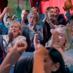 Hamburg: 1.5-Hour International Karaoke Bus Tour - The Experience: Pros and Cons