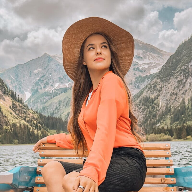 Hamburg: Chocoversum Guided Tour with Tastings - A Deep Dive Into the Hamburg Chocoversum Experience