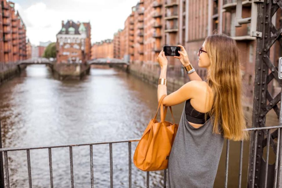 Hamburg: Discovery Tour - Westfieldcenter to Elbphilharmonie - Authenticity and Insider Experiences