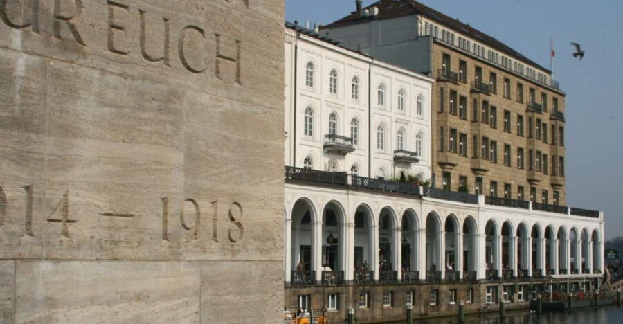 Hamburg: Guided Walking Tour - The Practicalities