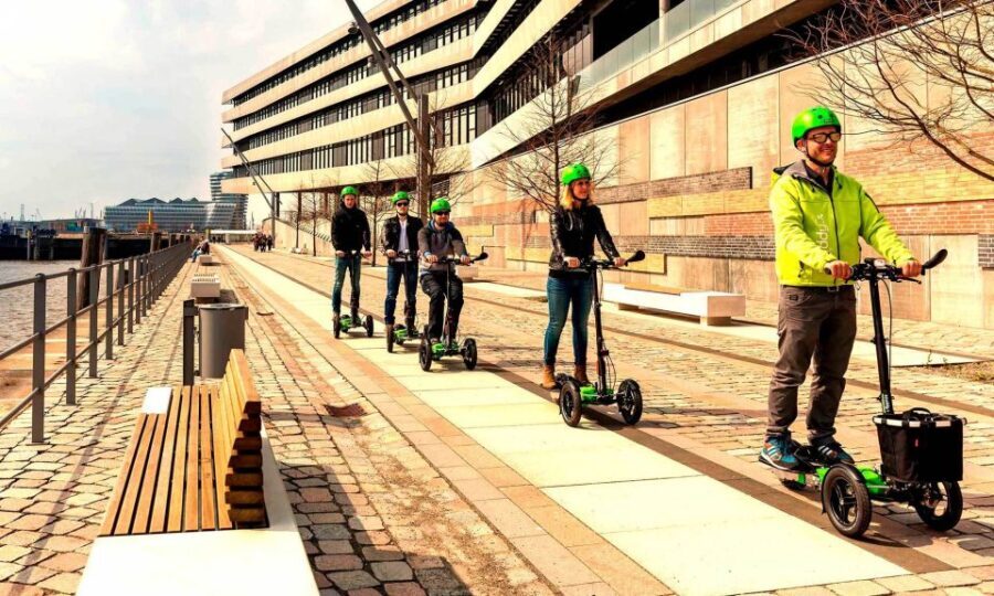 Hamburg: Sightseeing Tour with 'Scuddy' - Who is This Tour Best Suited For?