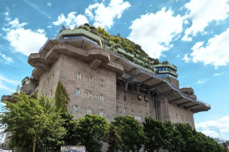 Hamburg: St. Pauli Green Bunker Tour in German - Who Should Consider This Tour?