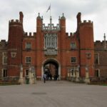 Hampton court palace private tour from London - The Experience: What You Can Expect