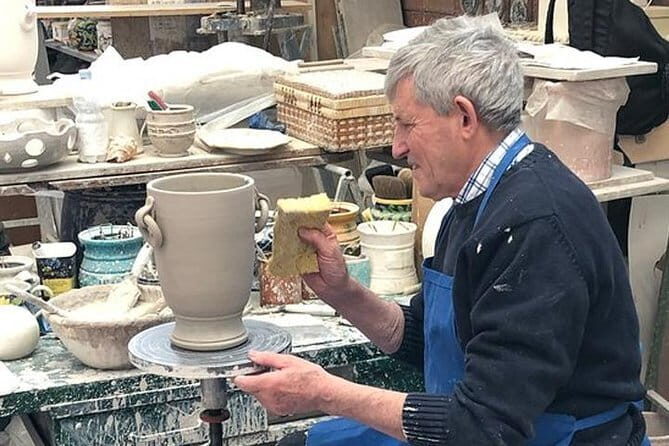 Handmade Tuscan Ceramics Masterclass in Montelupo - The Itinerary: How the Day Unfolds