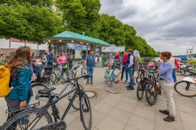 Hannover: Guided Bike Tour for Foodies with Tastings - Why This Tour Works for Different Travelers