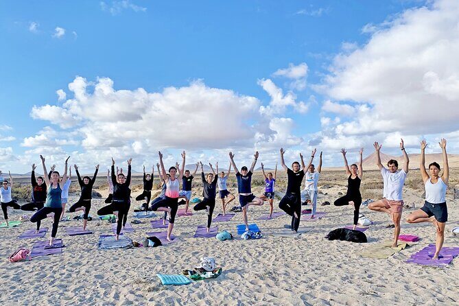 Hatha Yoga in Front of the Ocean and Inside the Volcano - The Instructor and Class Dynamics
