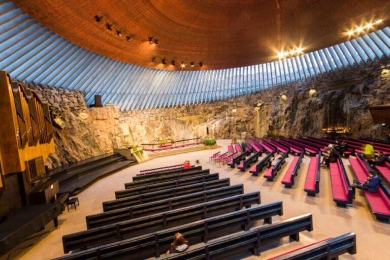 Helsinki: City Highlights and Suomenlinna Eco-Friendly Tour - Helsinki Highlights: Landmarks and Local Life