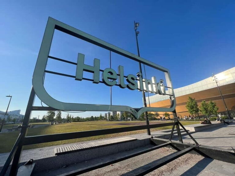 Helsinki & Porvoo: Full-Day Cultural & Scenic Tour - Who Will Love This Tour?