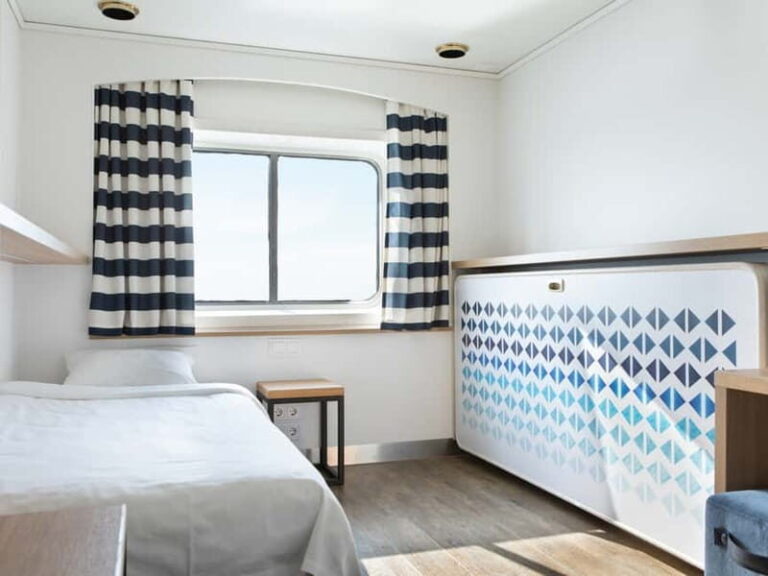 Helsinki-Stockholm Oneway Overnight Cruise with Cabin Stay - What to Expect on the Helsinki-Stockholm Overnight Cruise