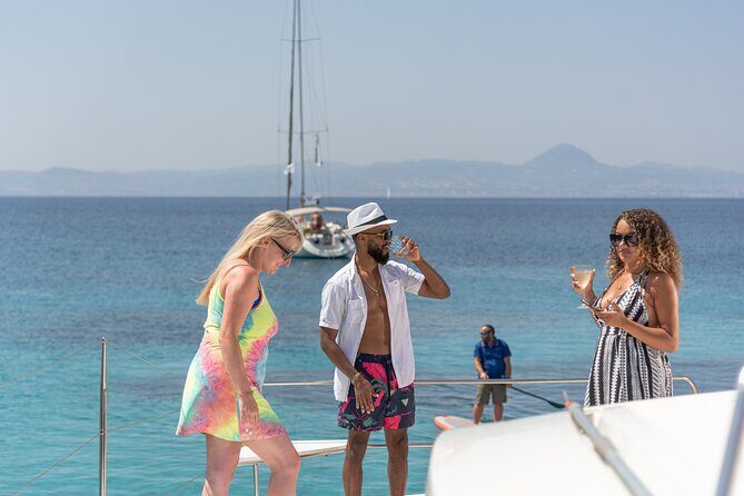 Heraklion: Romantic Sunset Cruise to Dia - Snacks and Drinks - Who Will Love This Tour?