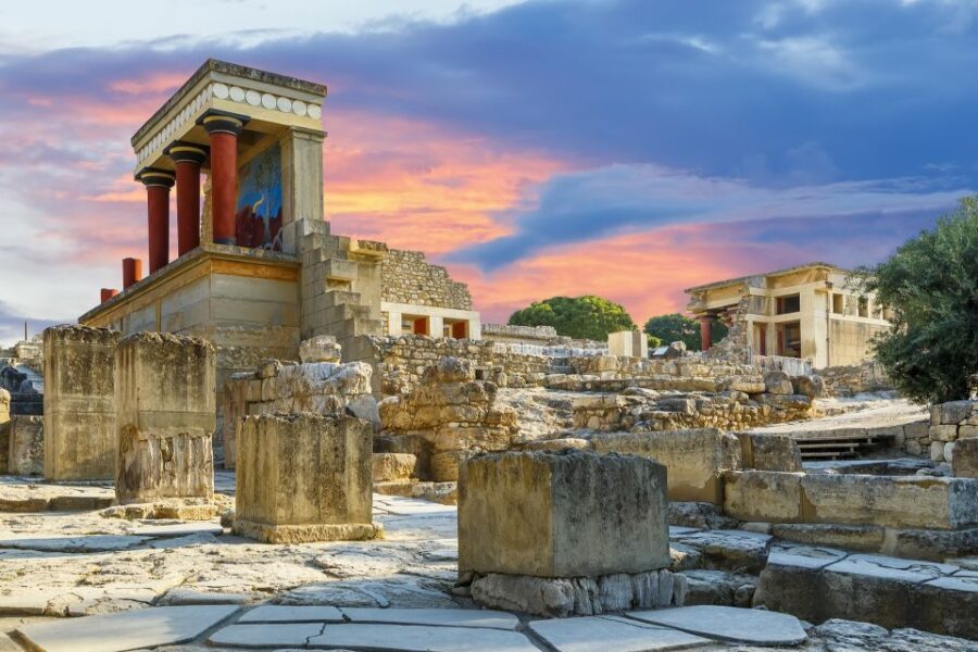 Heraklion: Tour to Cave of Zeus, Mochos Village, & Knossos - The Charm of Mochos Village and Krasi