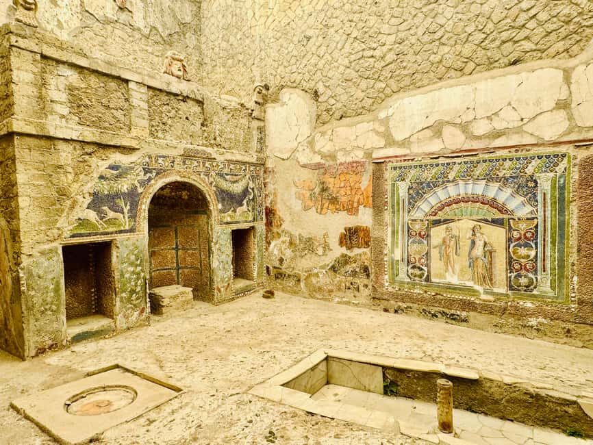 Herculaneum: experience with an archaeologist in a small group of up to 10 people - Who Will Love This Tour?