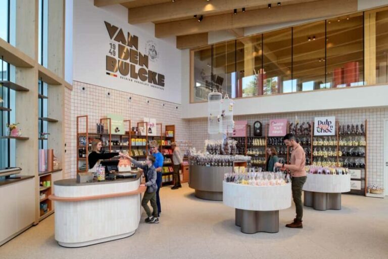 Heule: Chocolatier Vandenbulcke Chocolate Trail Tour - Who Would Enjoy This Tour?