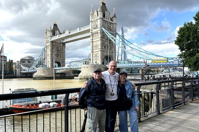 Highlights of London Private Guided Taxi Tour - Who Should Book This Tour?