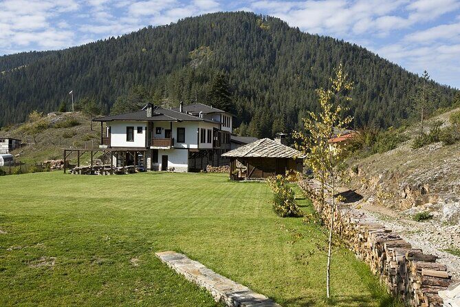 Hiking to Eagle's Eye and Devil's Throat Cave - Analyzing the Tour’s Value