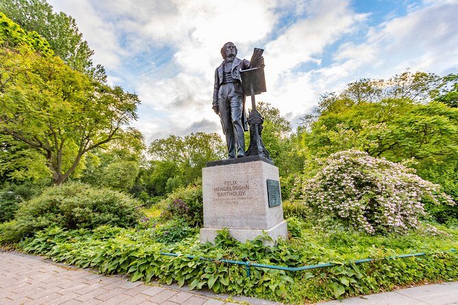 Historic Dusseldorf: Exclusive Private Tour with a Local - What Makes This Tour Stand Out?