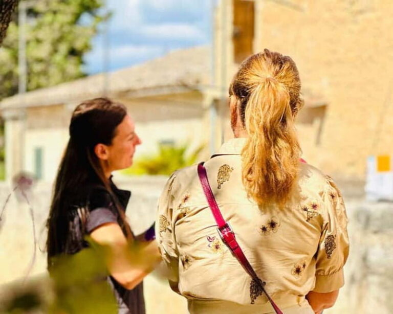 HISTORICAL BODEGA TOUR AND WINE TASTING - An In-Depth Look at the Tour Experience