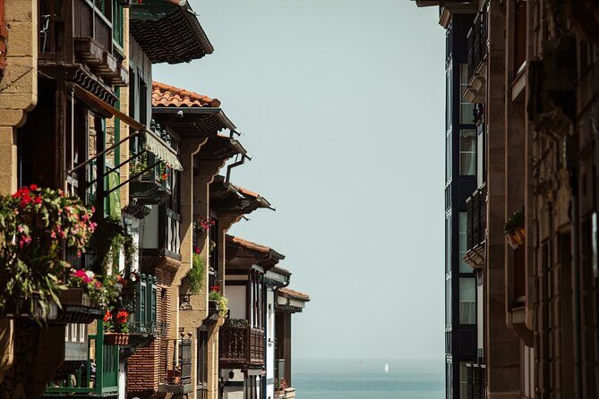 HONDARRIBIA SIGHTSEEING and PINTXOS - Private Gastronomic Adventure - Who Will Love This Experience?