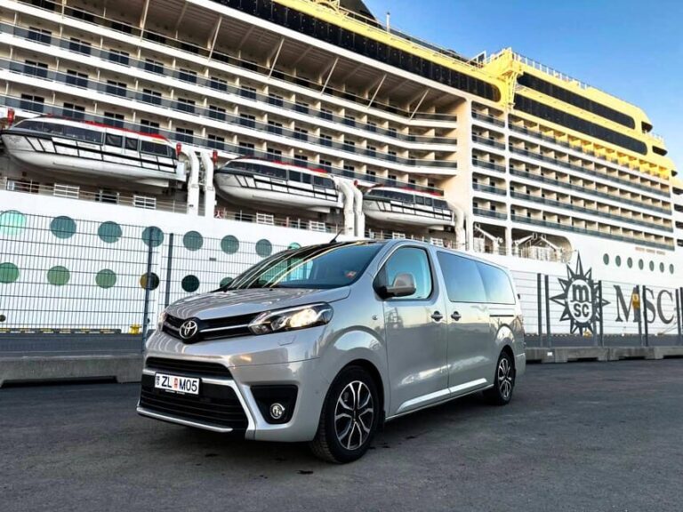 Iceland: Christmas Golden Circle Tour with Santa - What’s Included & Practical Details