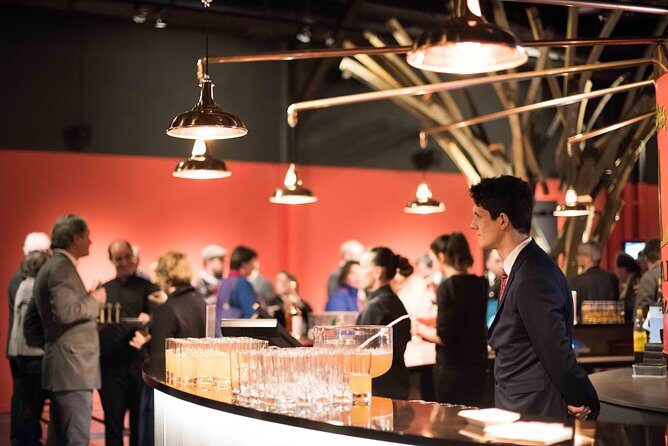 Immersive tour DISTILLERIE PERE MAGLOIRE - What to Expect from the Experience