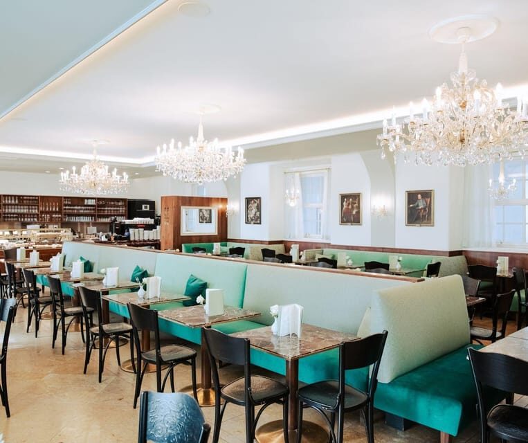 Imperial breakfast before your castle tour - The Transition to Schönbrunn Palace