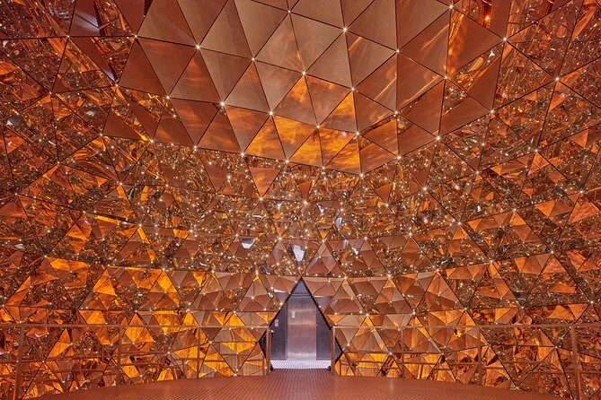 Innsbruck and Swarovski Crystal Worlds Private Tour from Salzburg - Transport, Timing, and Group Size