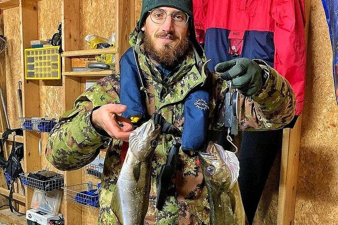 Inshore fishing in the Drangefjord - Introduction to the Drangefjord Fishing Tour