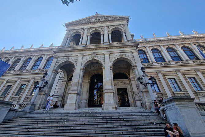 Inside Freuds Mind: Self-Guided Mystery Walk in Vienna - FAQ