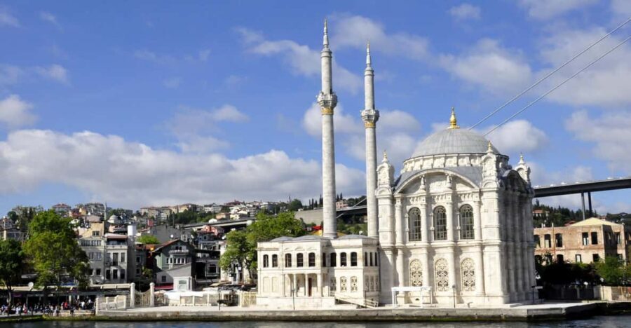 Istanbul: Bosphorus Boat Cruise - The Value of the Tour: Why It Works