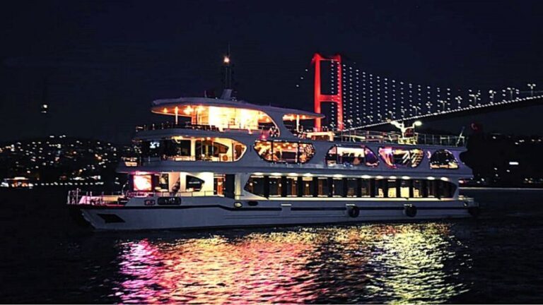 Istanbul: Bosphorus Dinner Cruise with Drinks & Turkish Show - Who Should Consider This Tour?